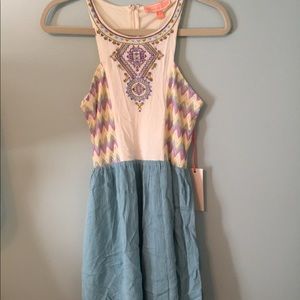 Cute boutique dress!